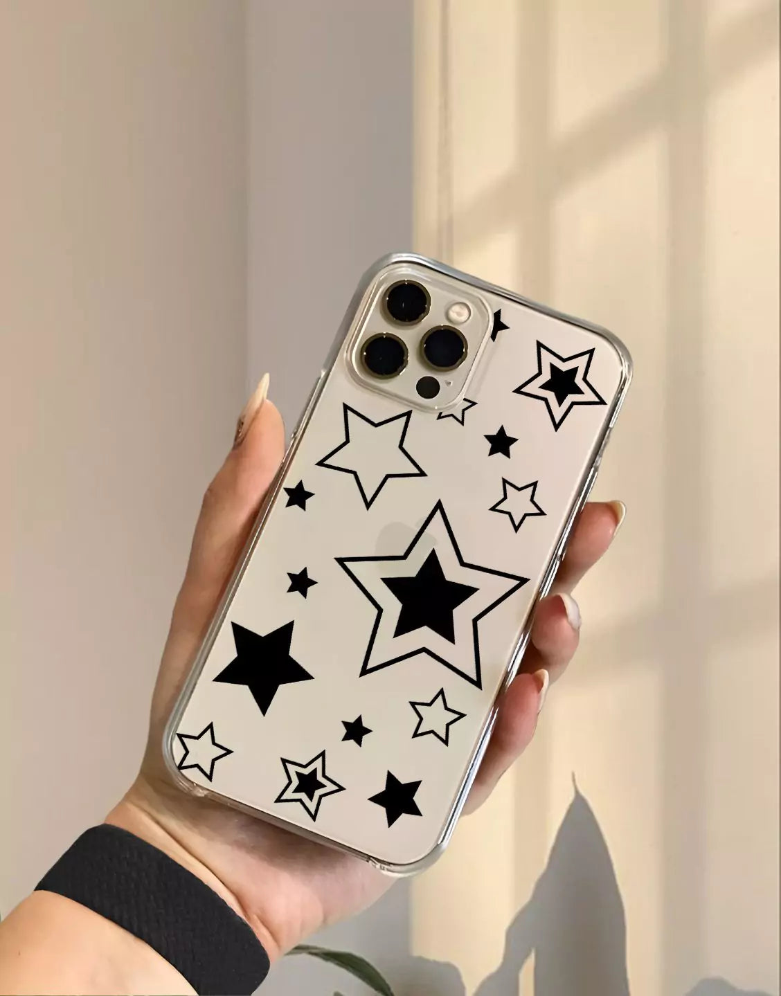 Pretty Black Y2K Stars iPhone Case - URBANLUSA