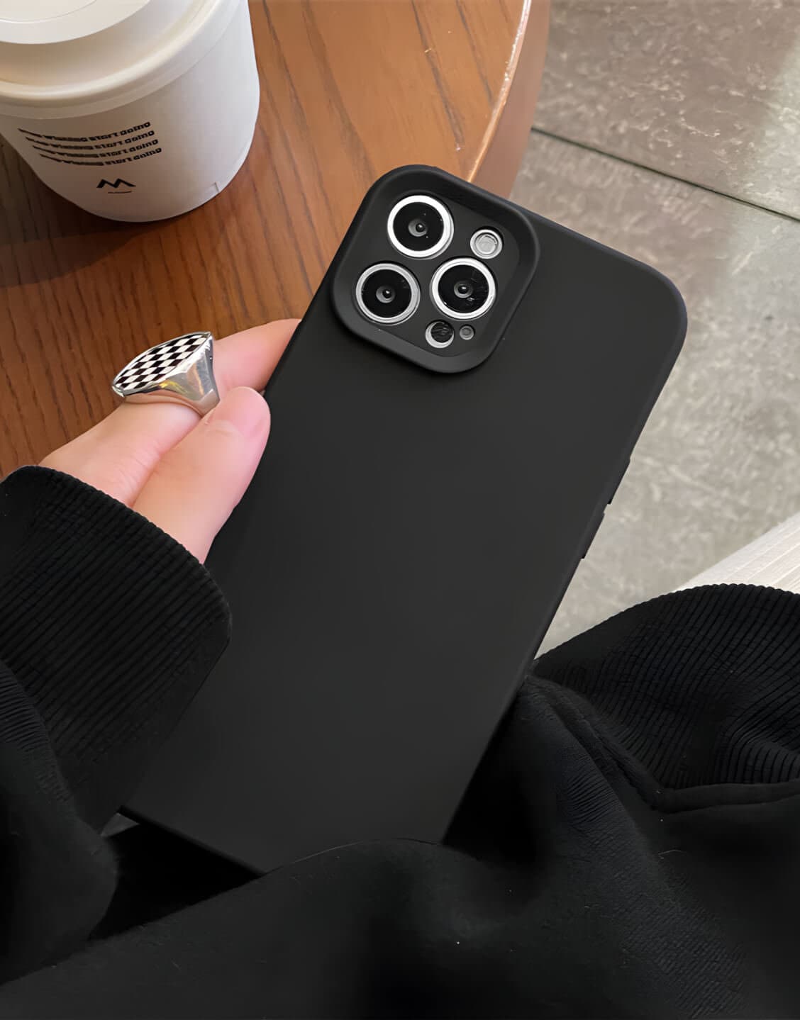 Aesthetic Minimal Dark Green iPhone Case - URBANLUSA