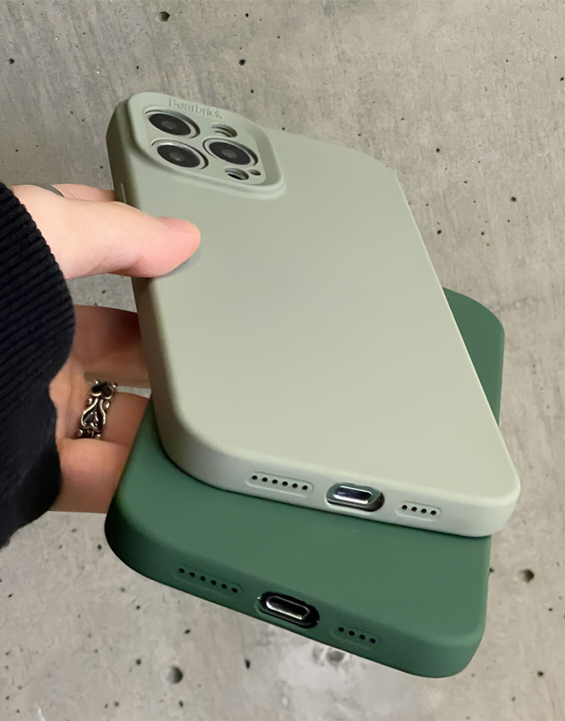Aesthetic Minimal Dark Green iPhone Case - URBANLUSA