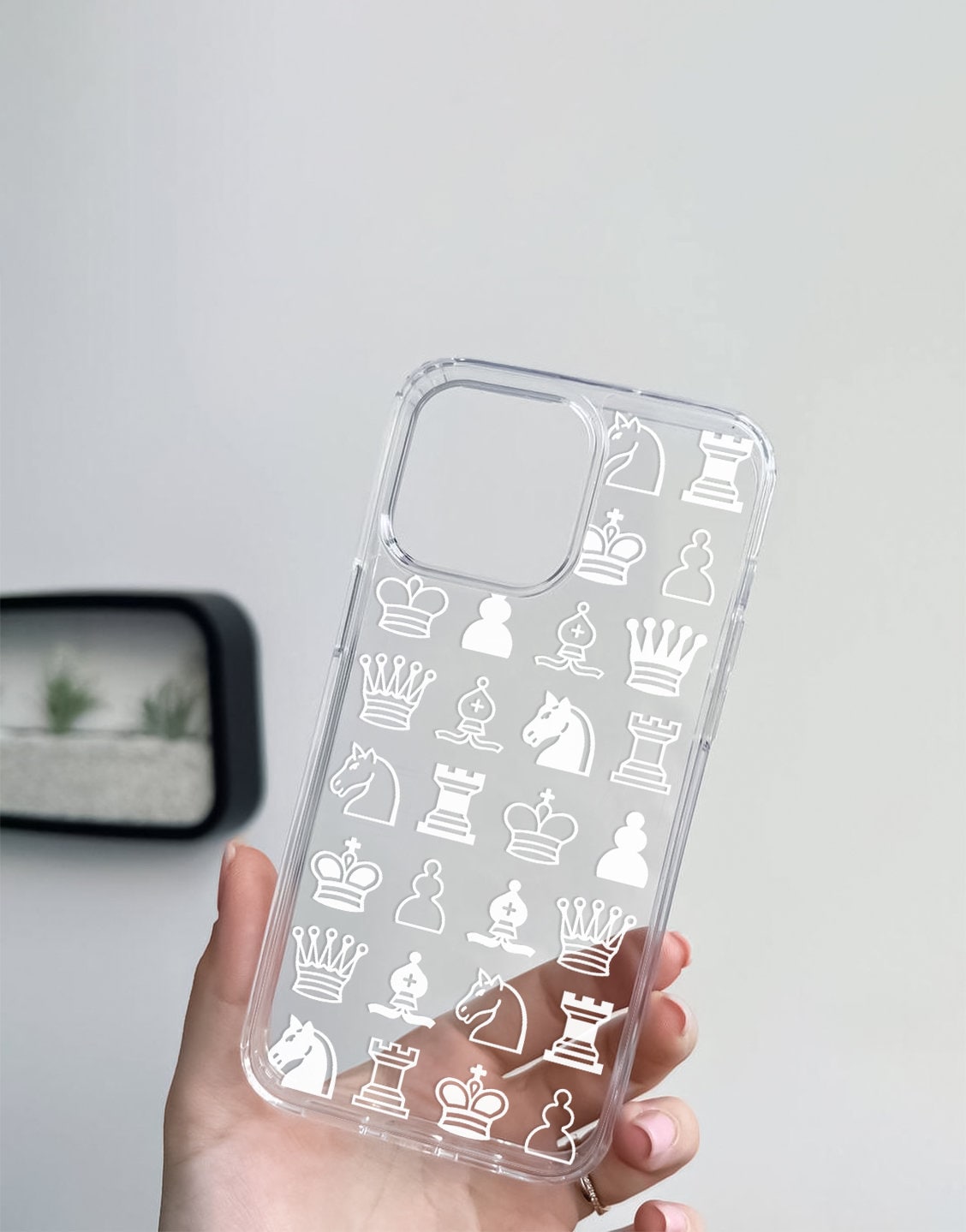 Cute Chess Pieces Phone Case iPhone / Samsung - URBANLUSA