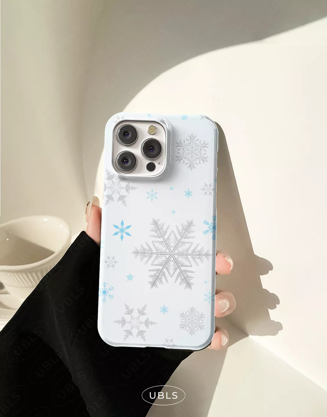 Aesthetic Winter Snowflakes iPhone Case