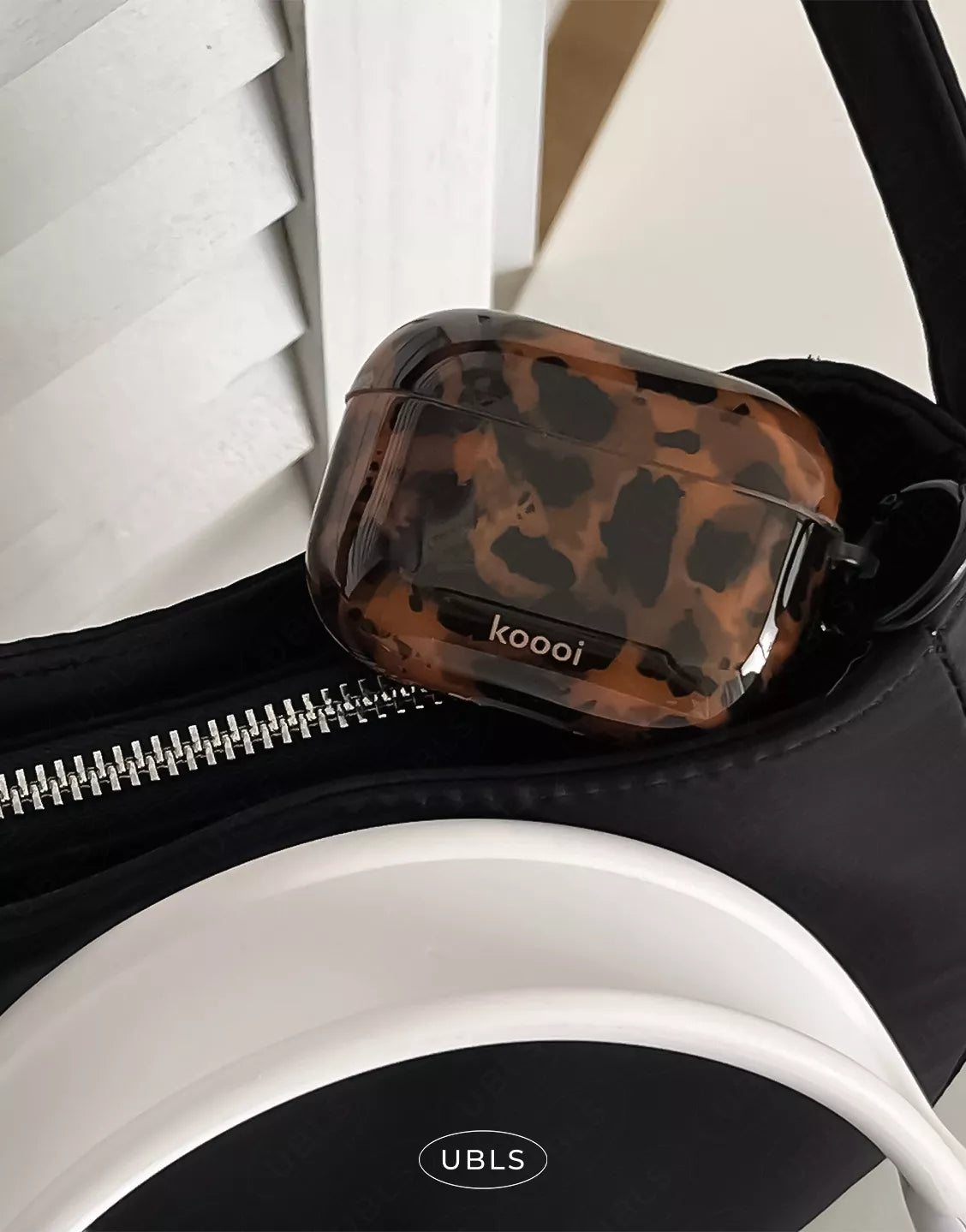 Tortoiseshell Amber Glossy AirPods Case