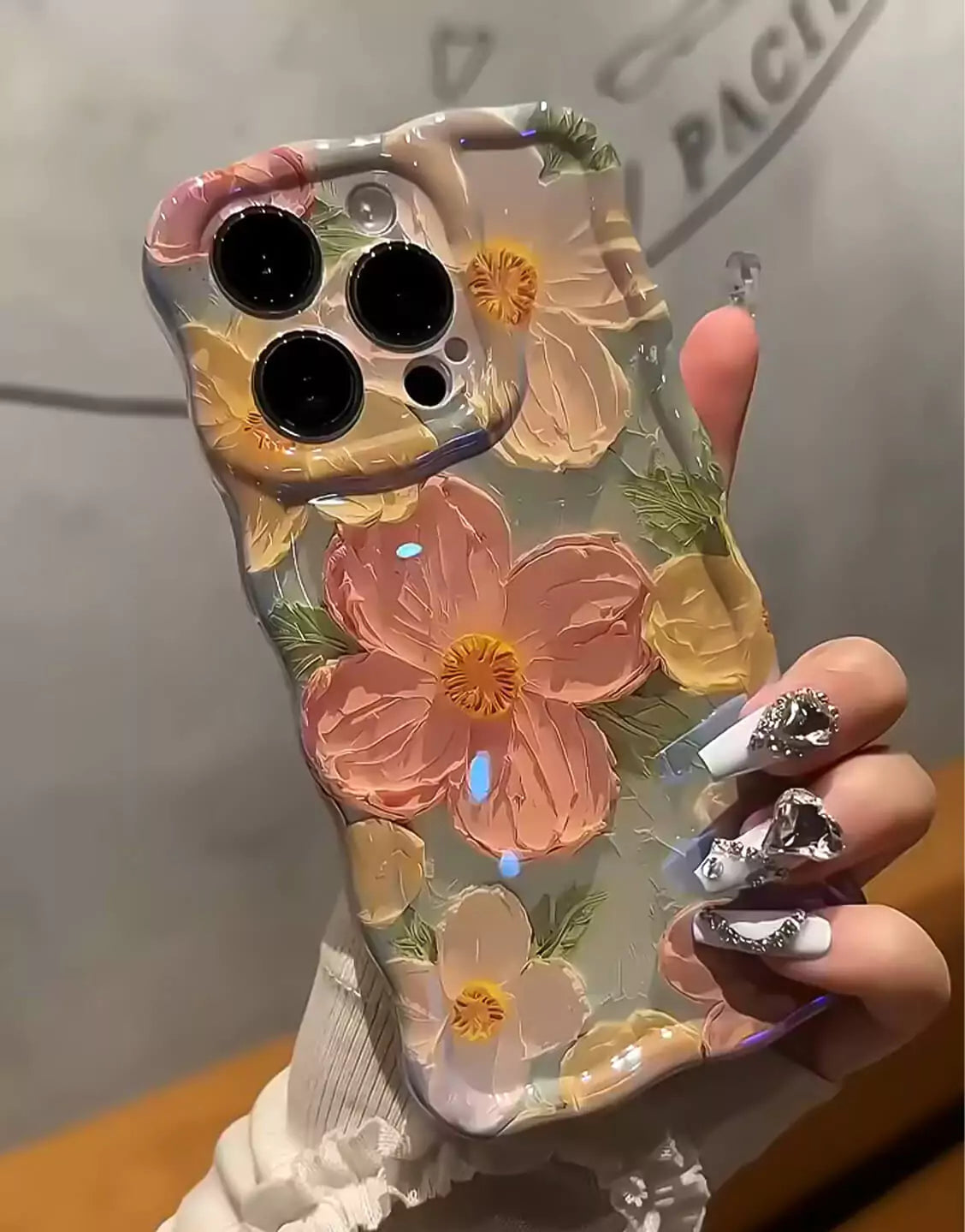 Glossy Wavy Flowers iPhone Case