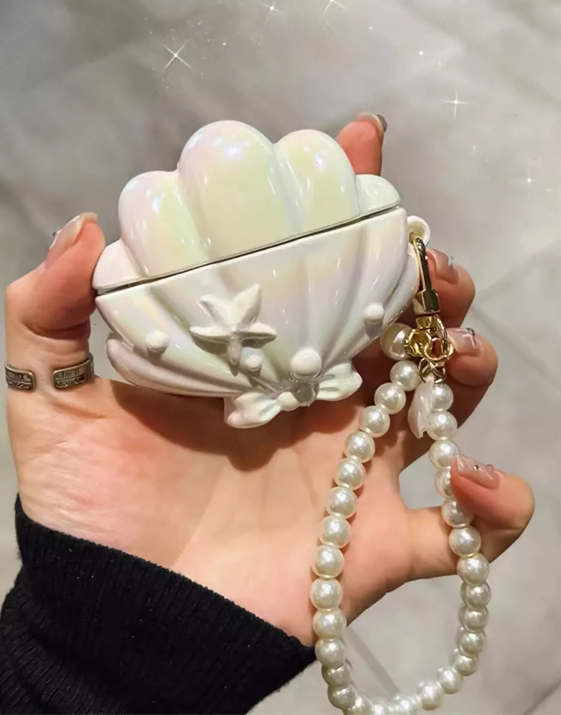 Lovely Seashell AirPods Case - URBANLUSA