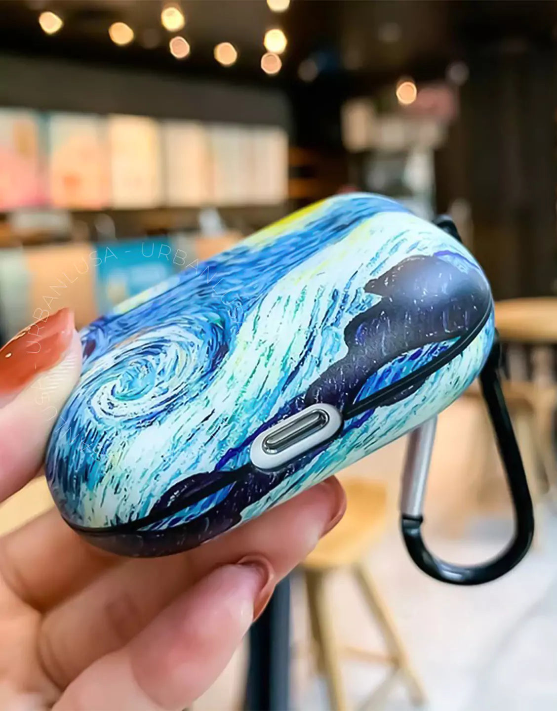 Vintage Van Gogh Starry Night Painting AirPods Case