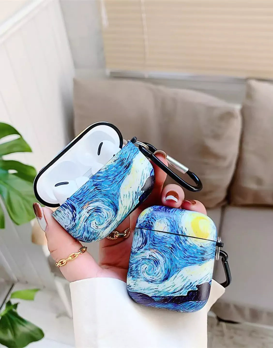 Vintage Van Gogh Starry Night Painting AirPods Case