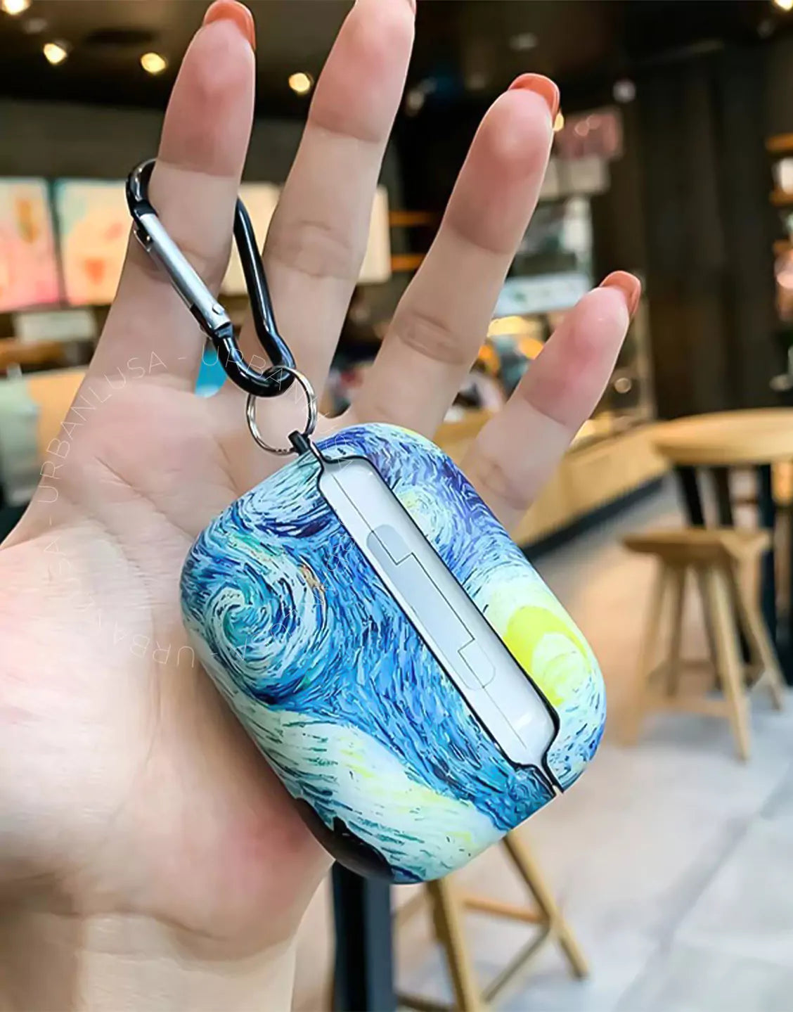 Vintage Van Gogh Starry Night Painting AirPods Case