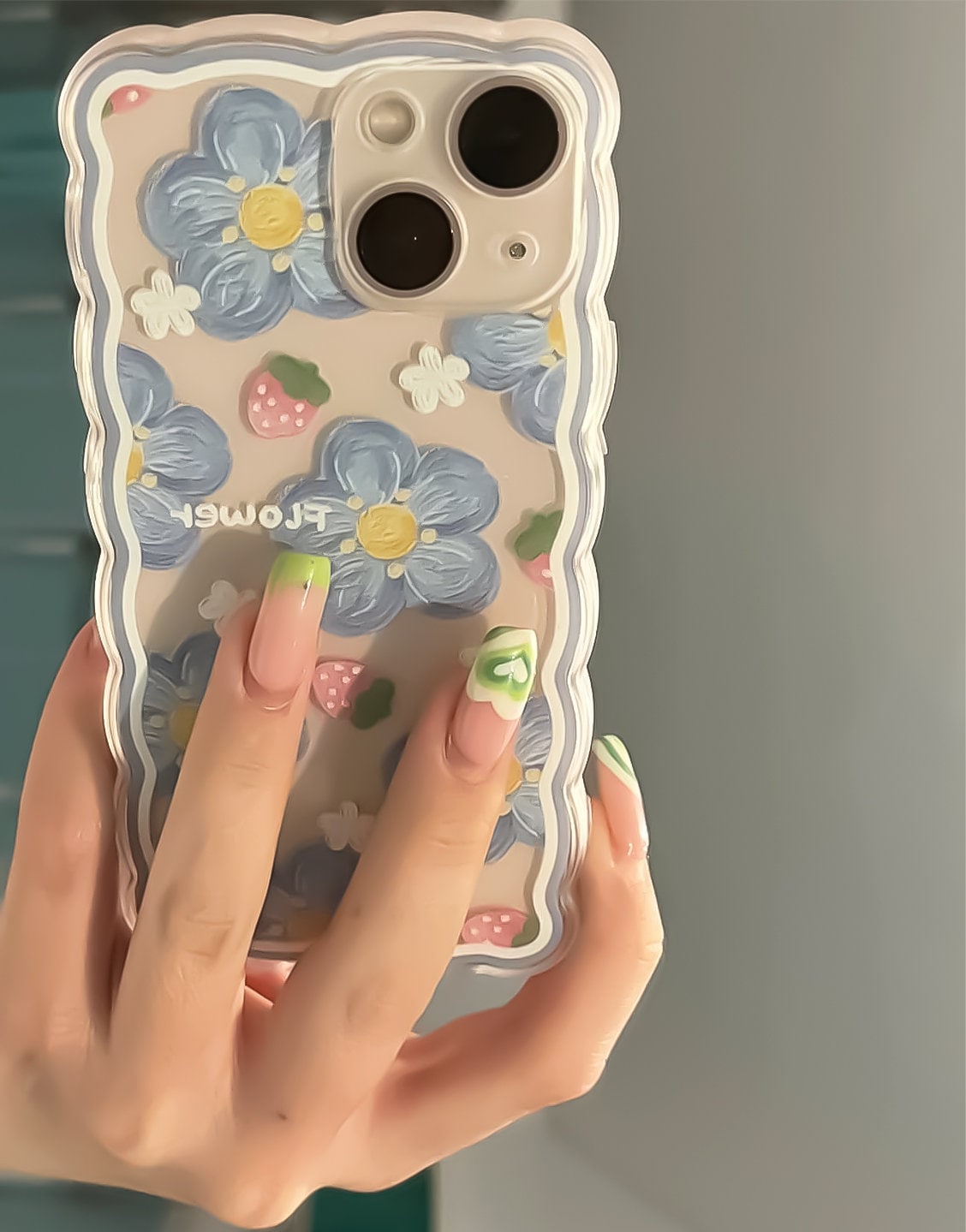 Aesthetic Vintage Wavy Blue Floral iPhone Case - URBANLUSA