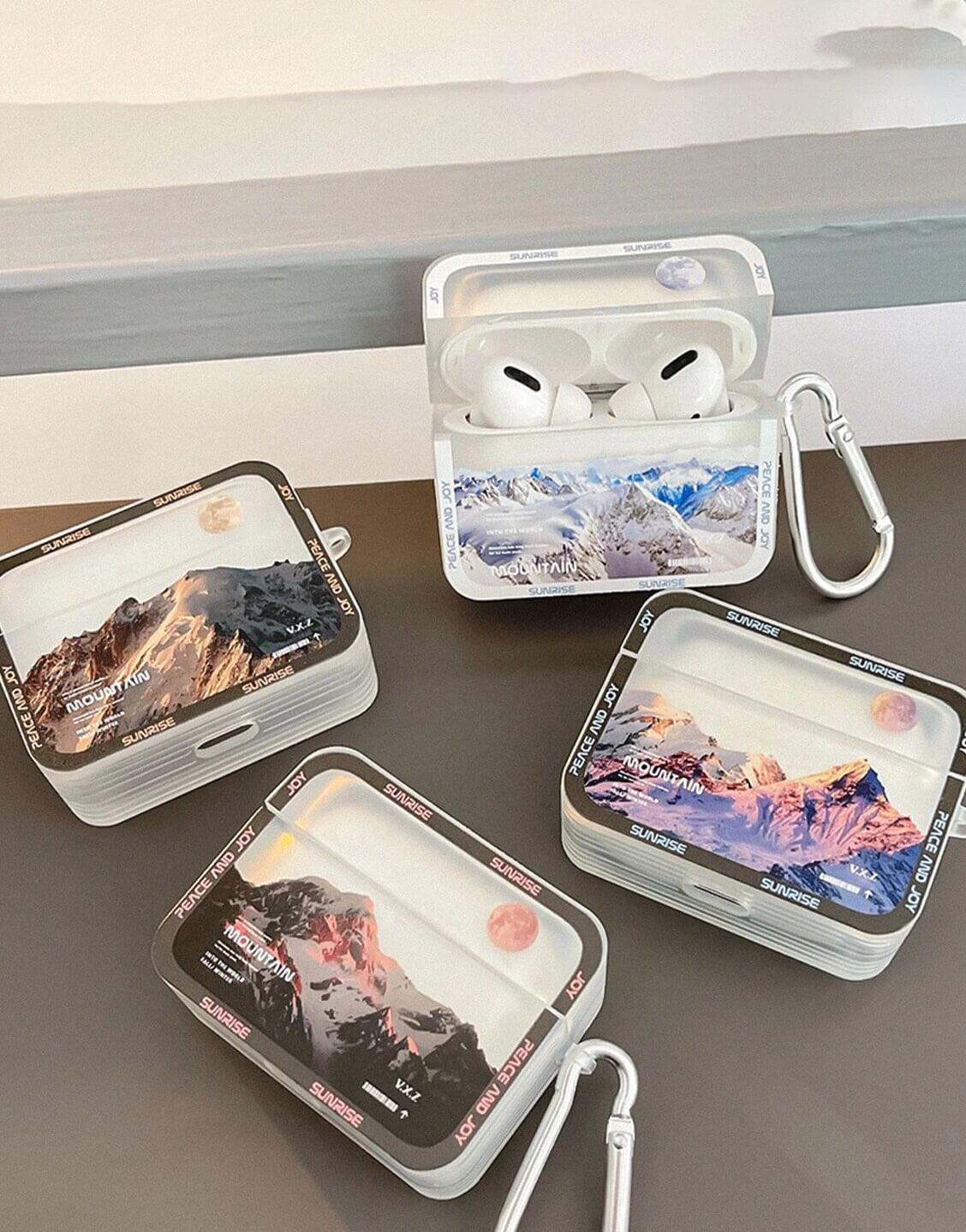 Retro Mount Scenery AirPods Case - URBANLUSA