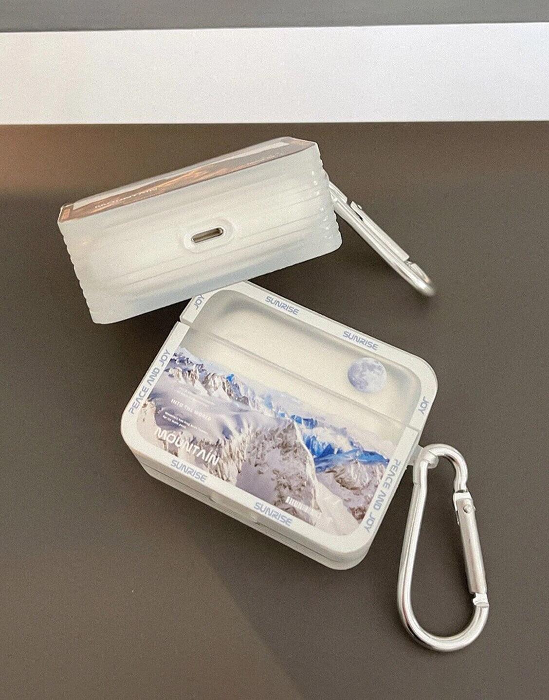 Retro Mount Scenery AirPods Case - URBANLUSA