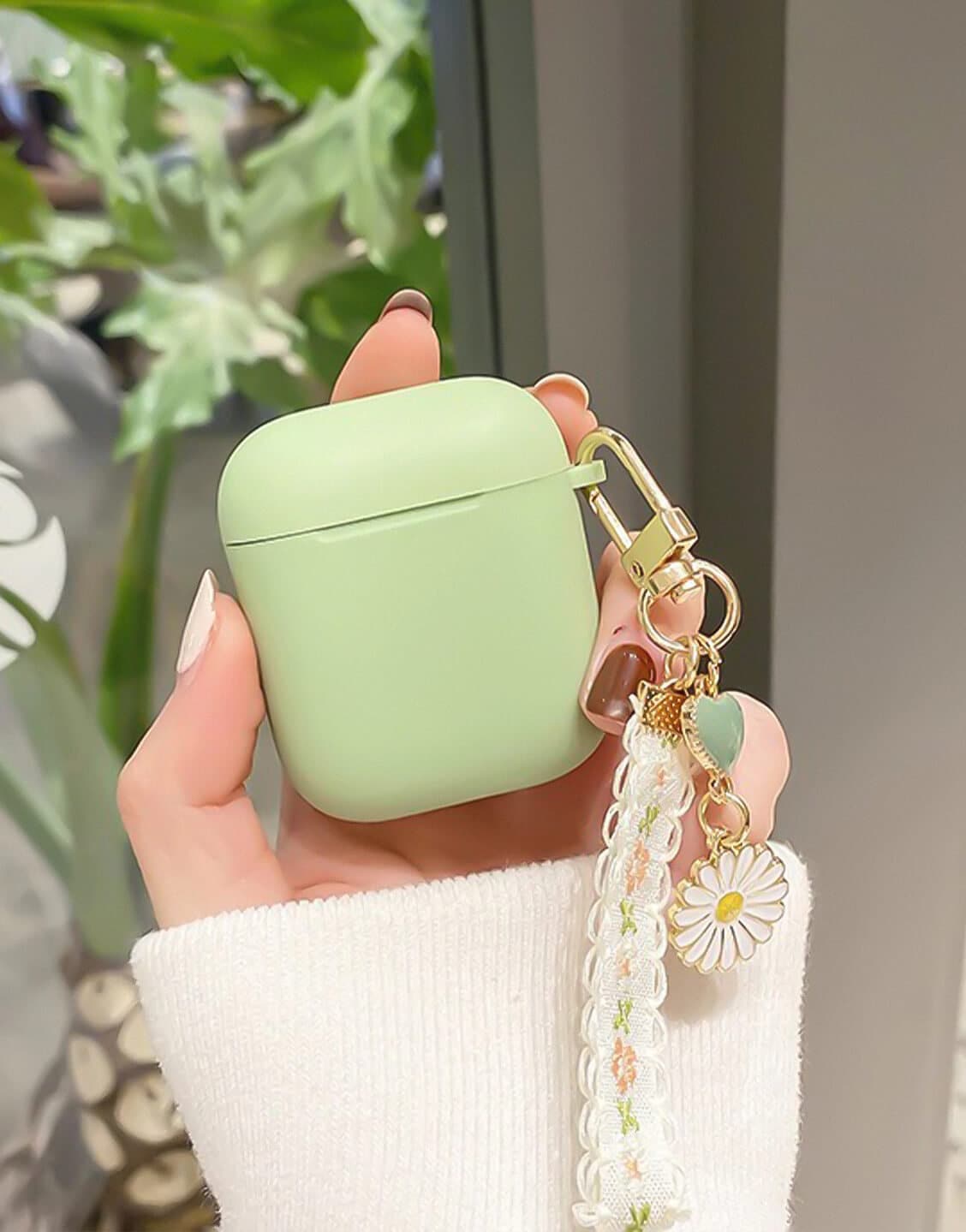 Lovely Daisy Sage Green AirPods Case - URBANLUSA