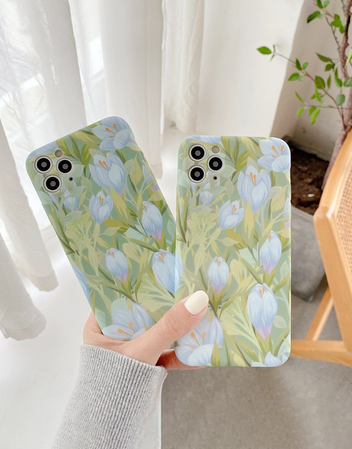 Vintage Spring Tulip Floral Aesthetic iPhone Case - URBANLUSA