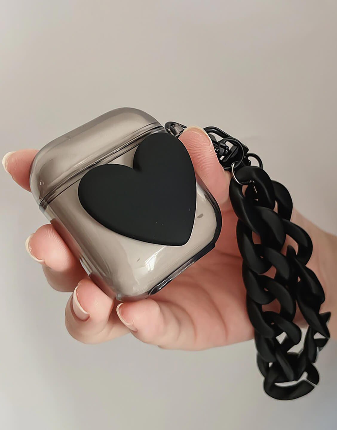 Clear Black Heart AirPods Case - URBANLUSA