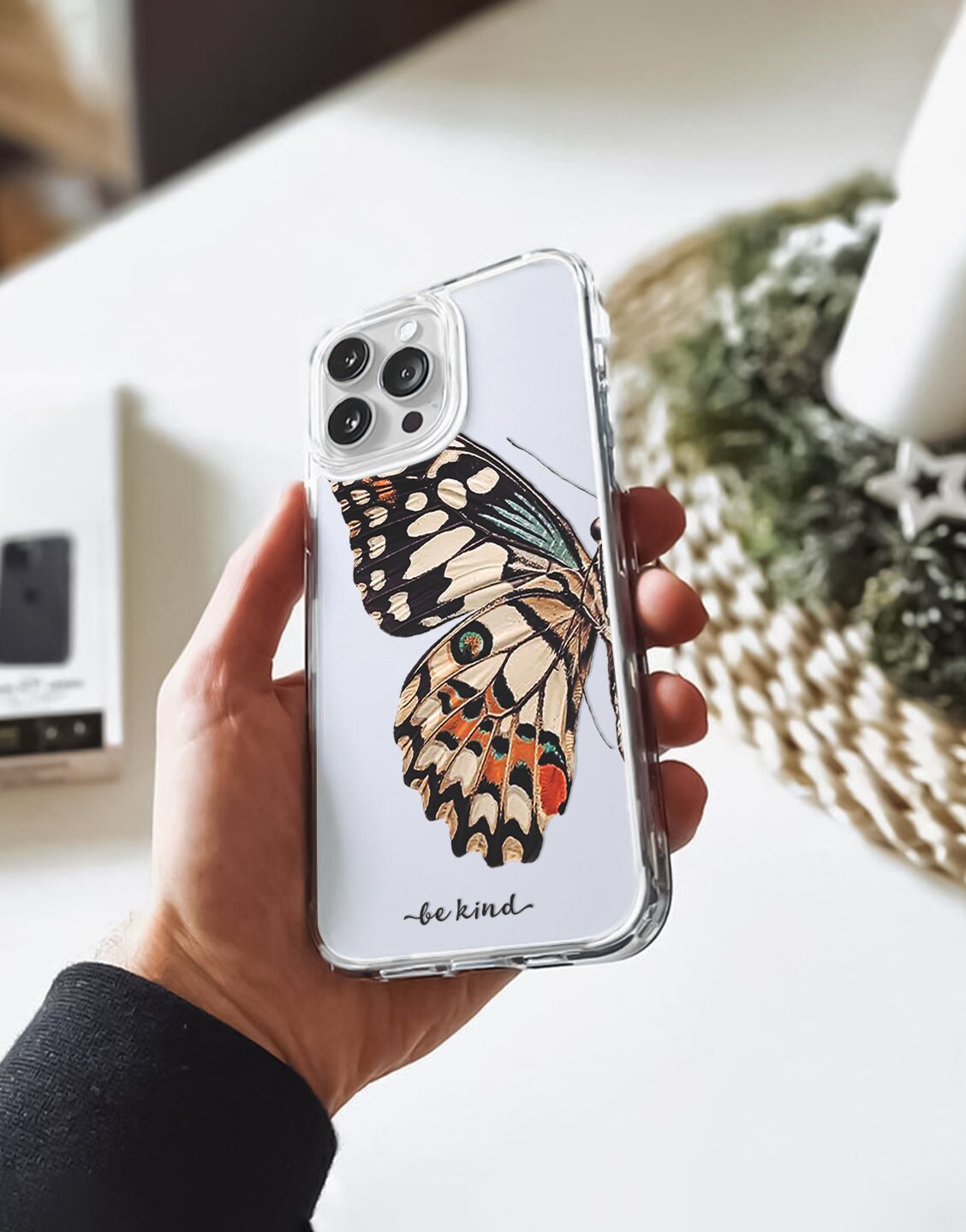 Aesthetic Vintage Butterfly Phone Case - URBANLUSA