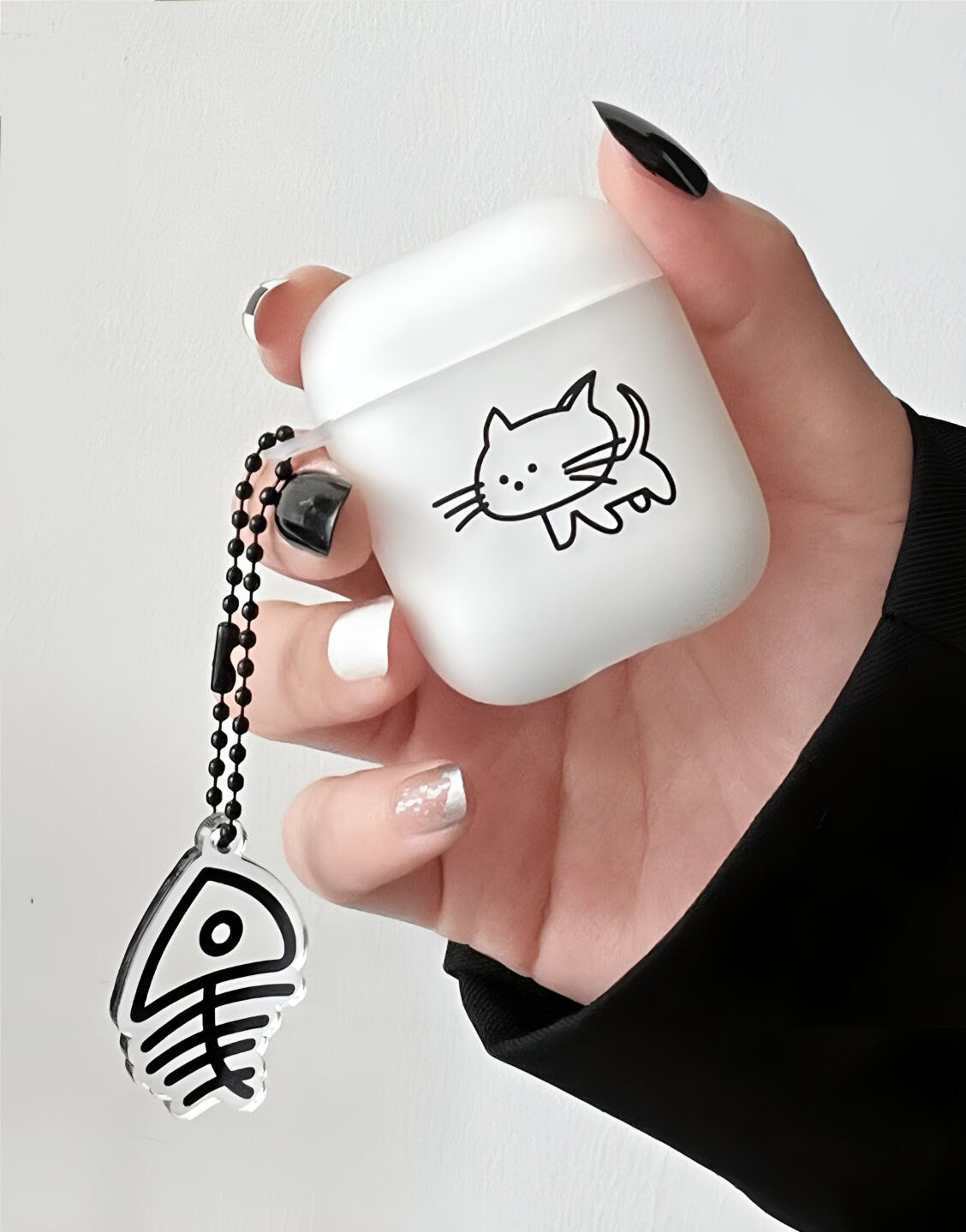 Cute Grunge Aesthetic Cat AirPods Case - URBANLUSA