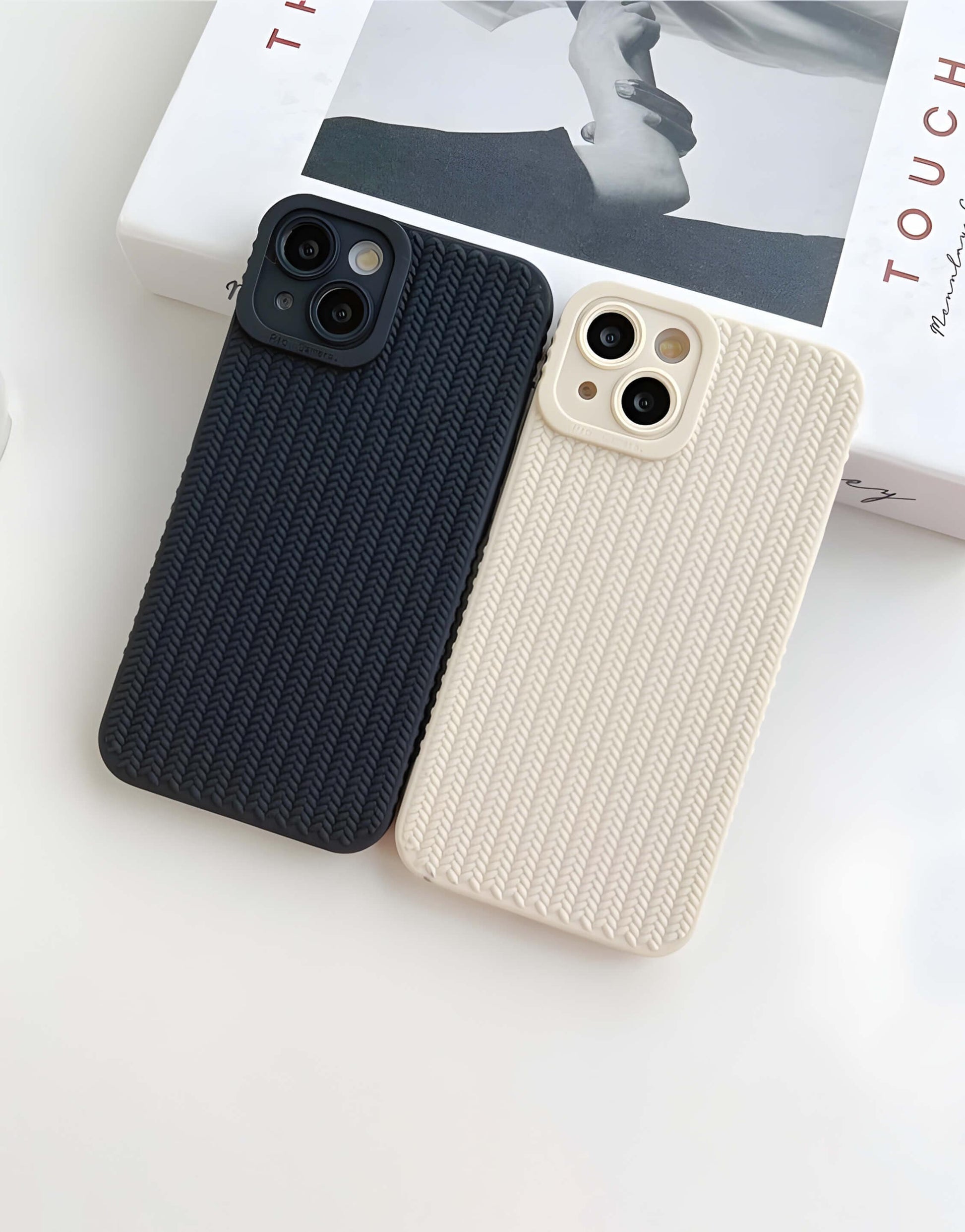 Simple Minimal Woven iPhone Case - URBANLUSA