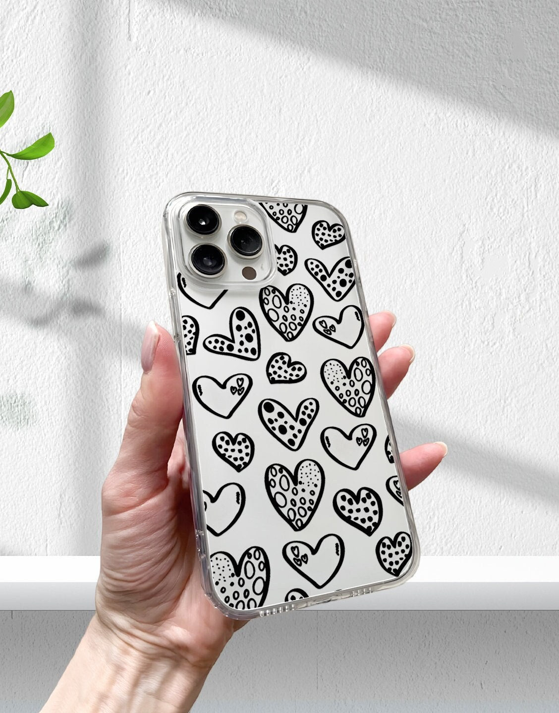 Cute Black Heart Phone Case iPhone / Samsung - URBANLUSA