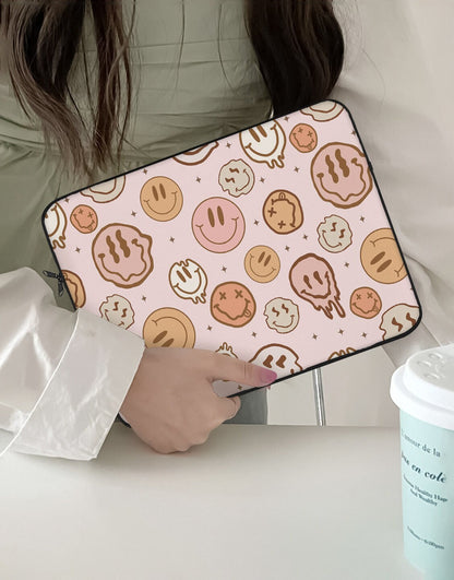 Preppy Aesthetic Laptop Sleeve 12 13 15 inch Case Laptop Bag Cute Laptop Sleeve Case for MacBook Air Pro Tablet Smile Face Case Computer Bag - URBANLUSA