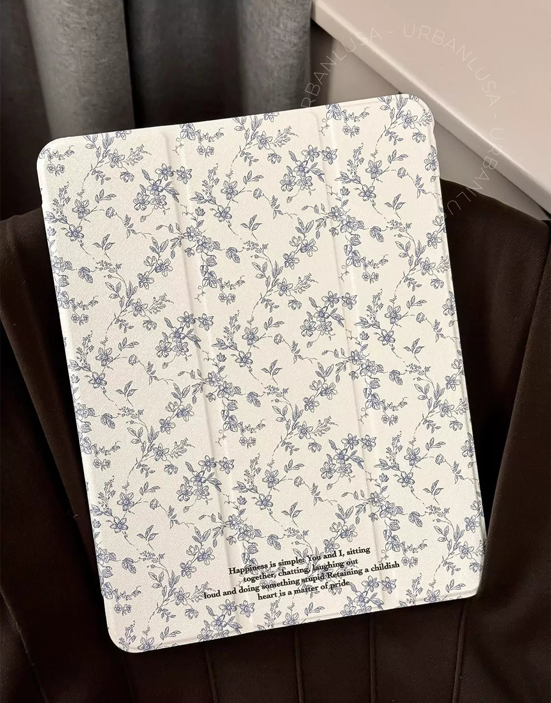 Beautiful Vintage Floral Print iPad Case with Pencil Holder for iPad 10.2 iPad Air 5 4th 3rd Generation 10.9 2022 10th iPad 9.7 5 6th 2020 2021 2024 Pro 11 Case