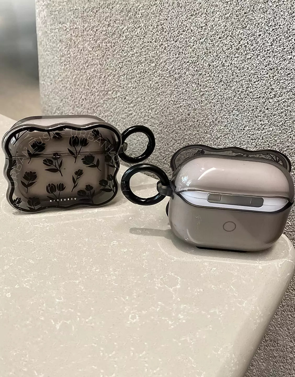 Retro Black Grunge Tulip Flower AirPods Case - URBANLUSA