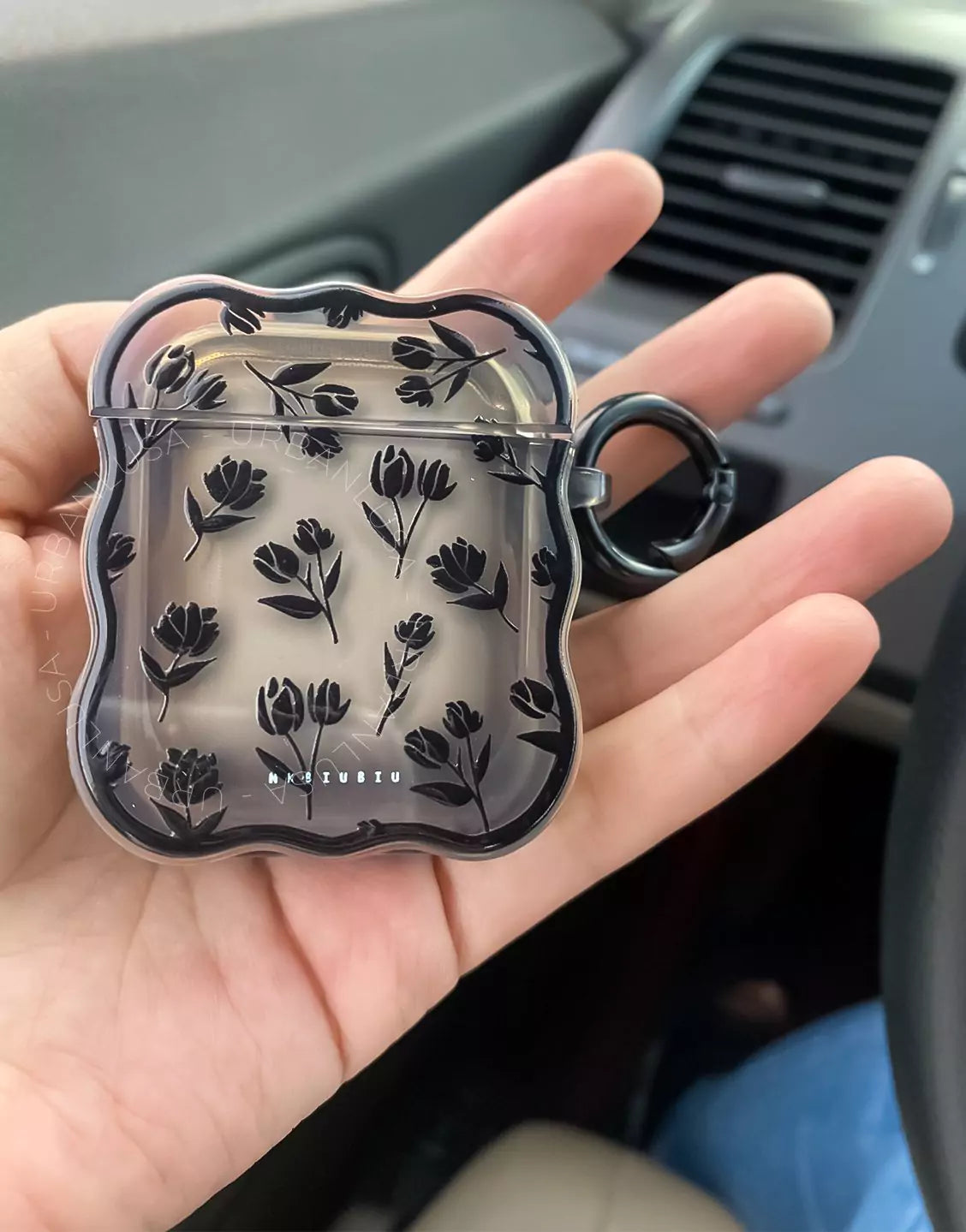 Retro Black Grunge Tulip Flower AirPods Case - URBANLUSA